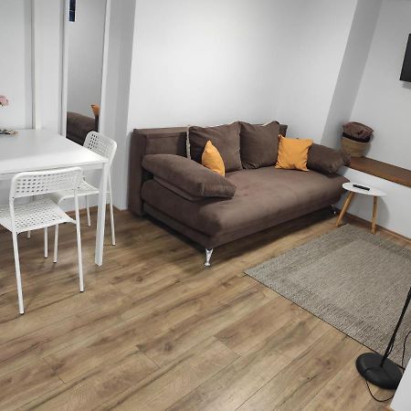 Kossuth Garden Apartment เดเบรตเซน ภายนอก รูปภาพ