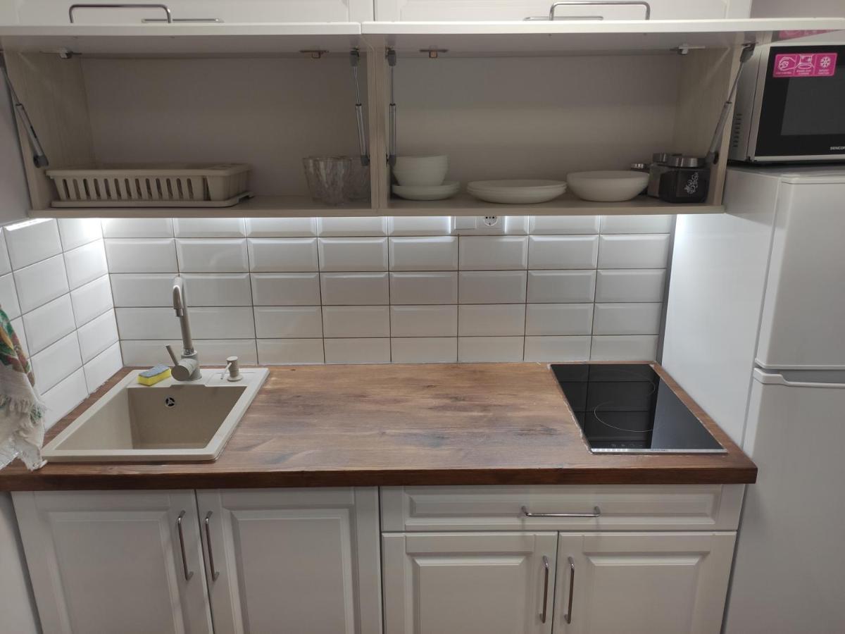 Kossuth Garden Apartment เดเบรตเซน ภายนอก รูปภาพ